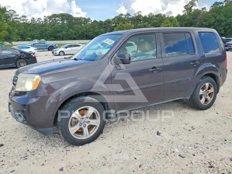 2013 Honda PILOT photo