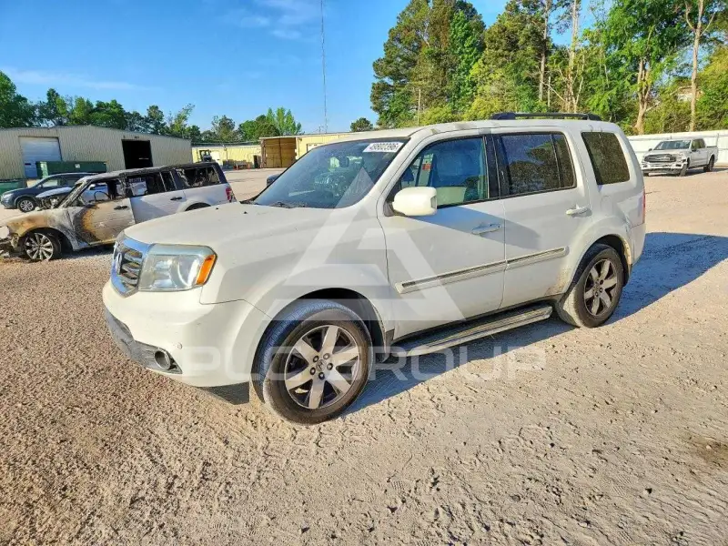 2013 Honda PILOT photo