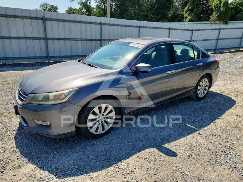 2013 Honda Accord photo