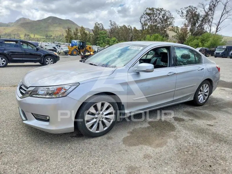 2013 Honda Accord photo