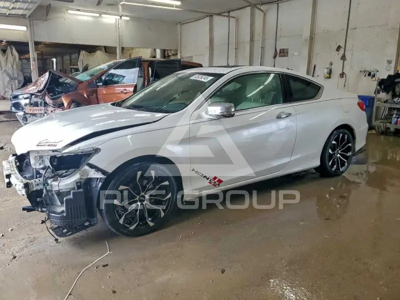2013 Honda Accord photo