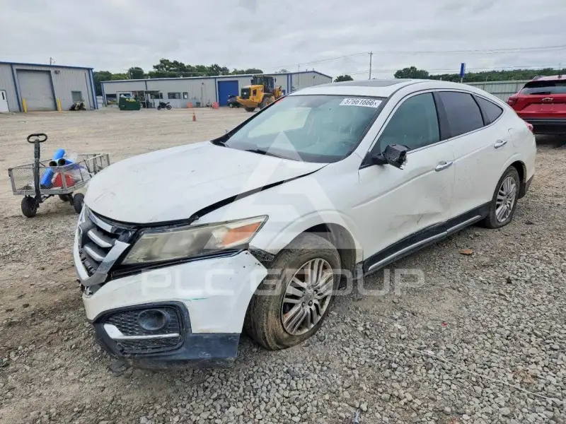 2013 Honda CROSSTOUR photo