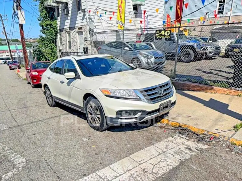 2013 Honda CROSSTOUR фото