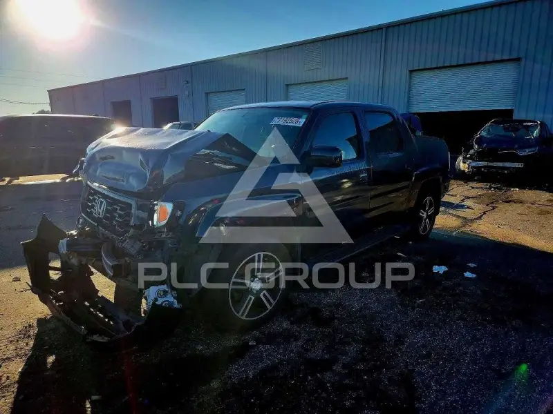 2013 Honda RIDGELINE photo