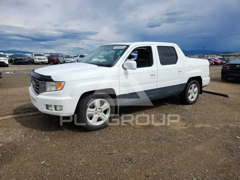 2013 Honda RIDGELINE фото