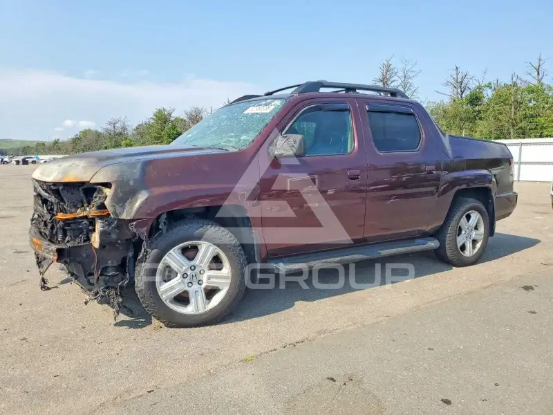 2013 Honda RIDGELINE фото