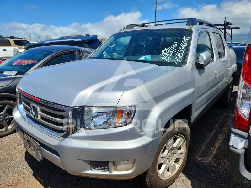 2013 Honda RIDGELINE photo