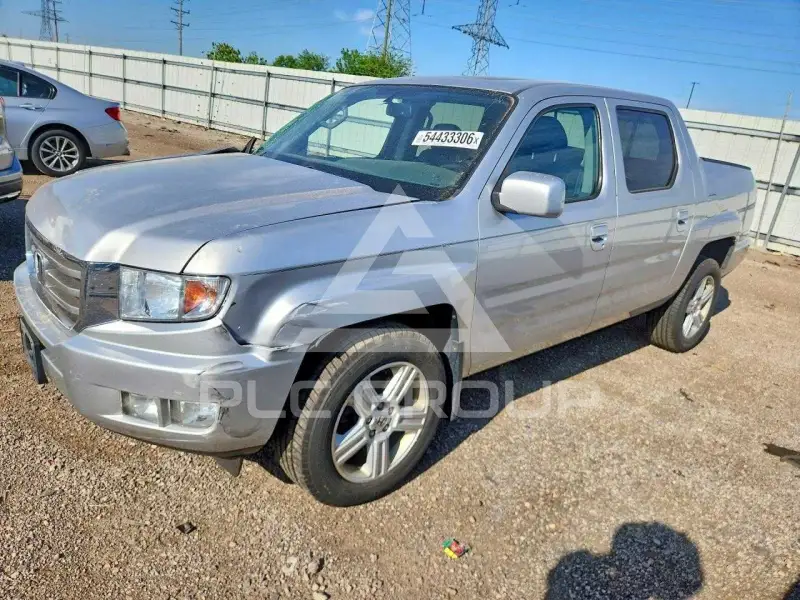 2013 Honda RIDGELINE photo