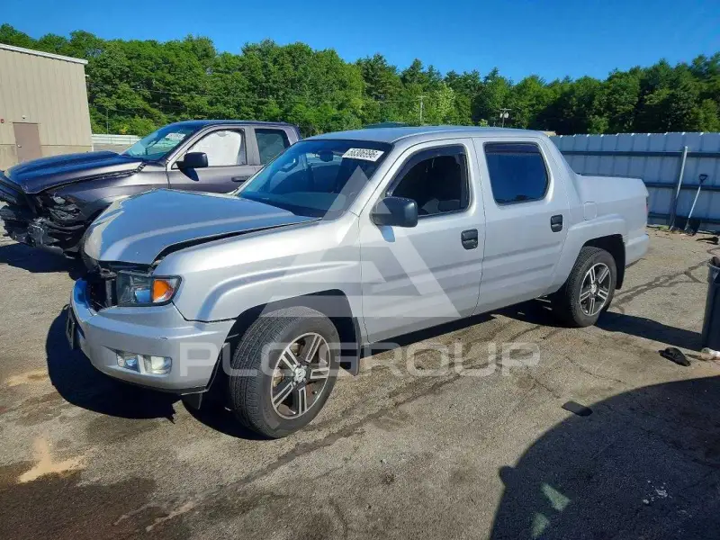 2013 Honda RIDGELINE photo