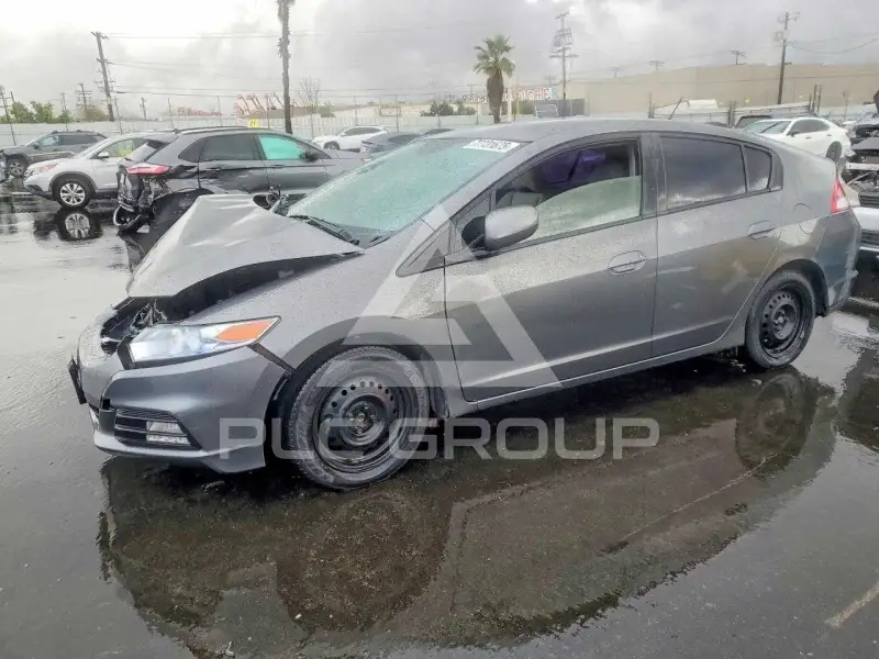 2013 Honda INSIGHT photo