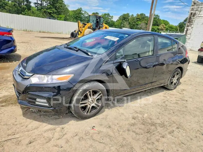 2013 Honda INSIGHT photo