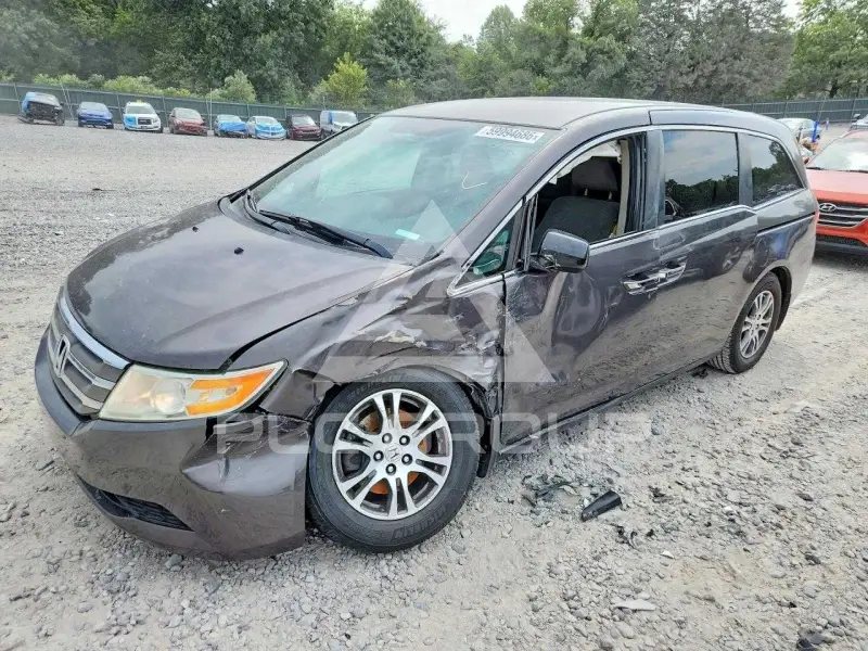 2013 Honda ODYSSEY фото