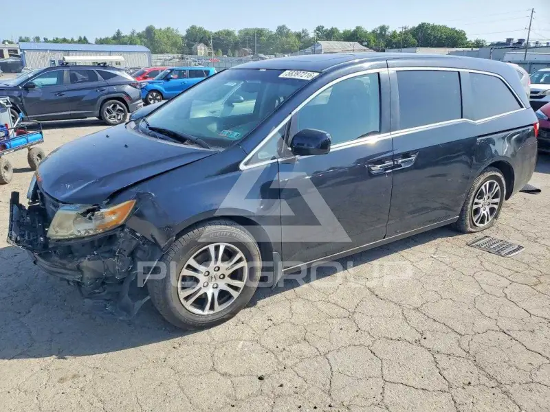 2013 Honda ODYSSEY photo