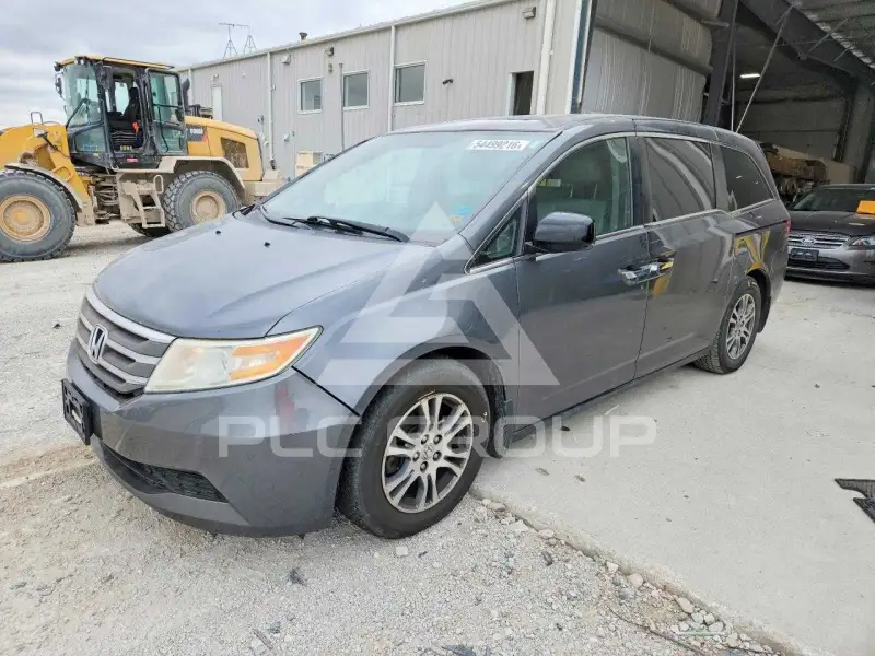 2013 Honda ODYSSEY фото