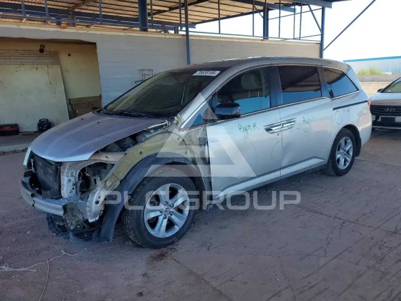 2013 Honda ODYSSEY фото