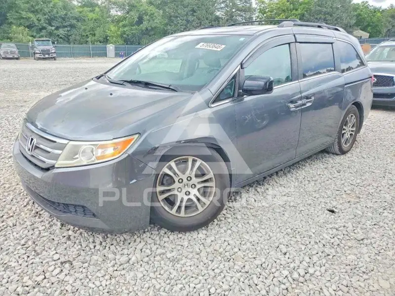 2013 Honda ODYSSEY photo