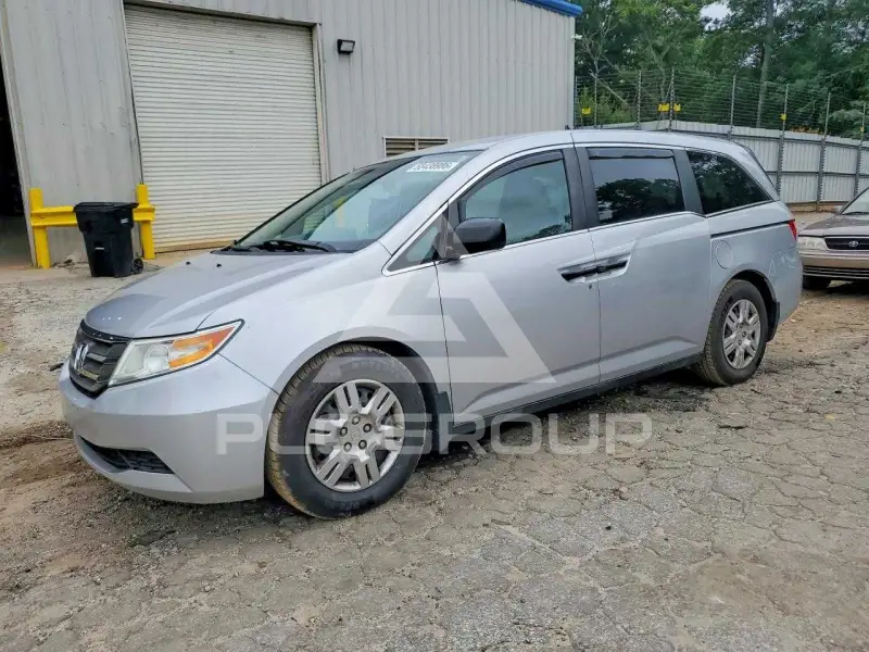 2013 Honda ODYSSEY фото