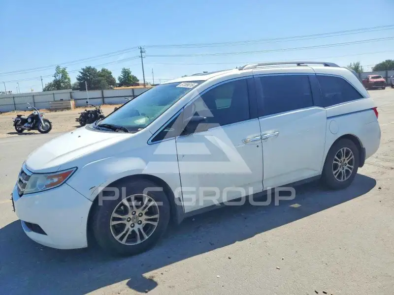 2013 Honda ODYSSEY photo