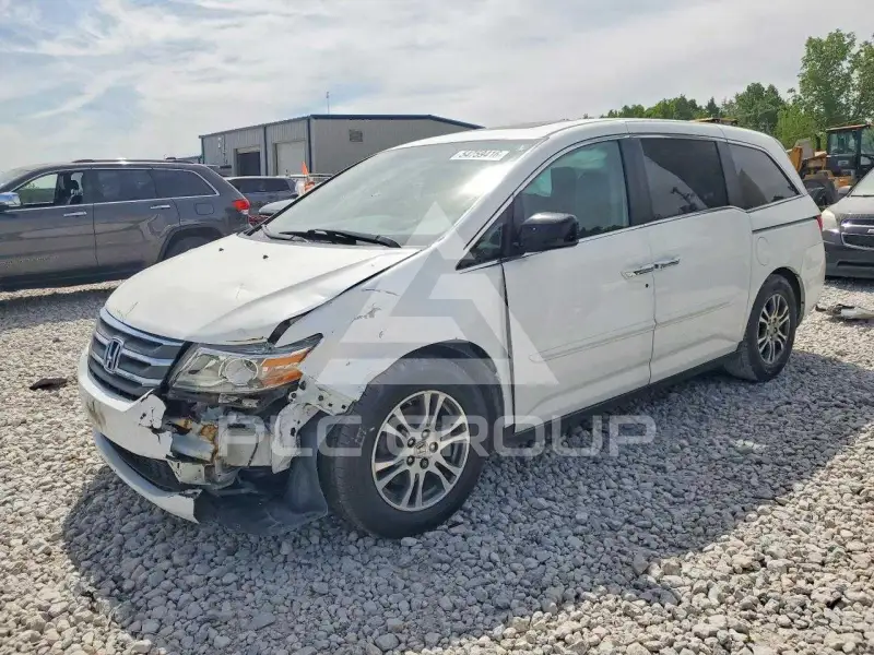 2013 Honda ODYSSEY фото