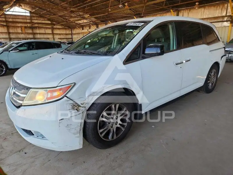 2013 Honda ODYSSEY фото