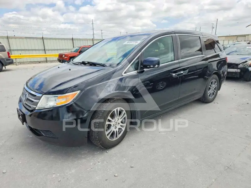 2013 Honda ODYSSEY photo