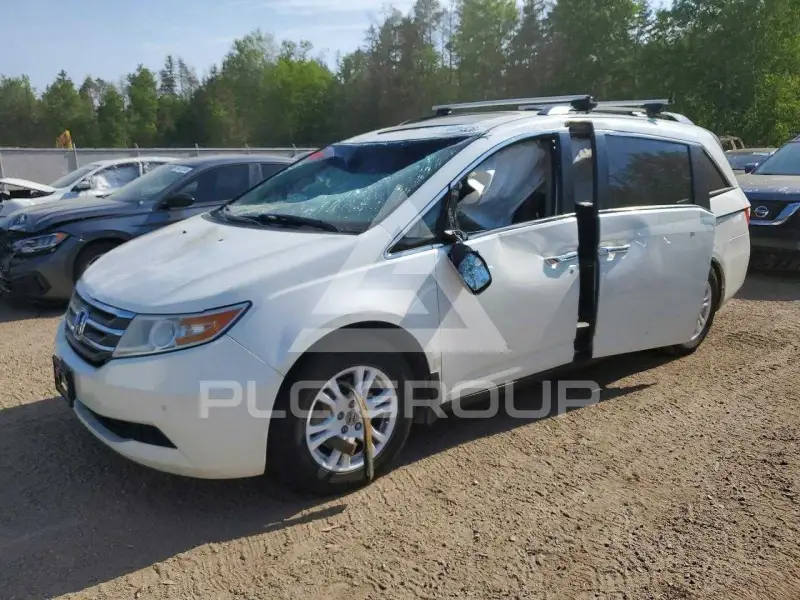 2013 Honda ODYSSEY photo