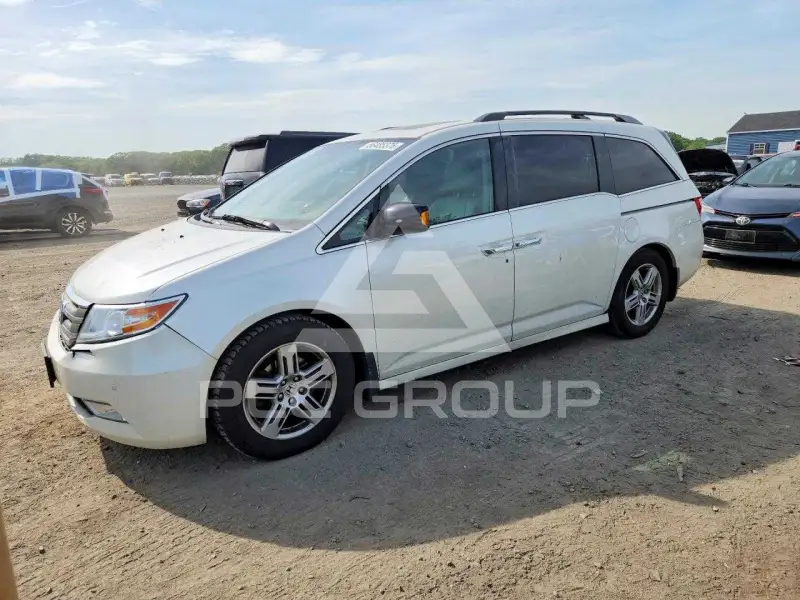 2013 Honda ODYSSEY photo