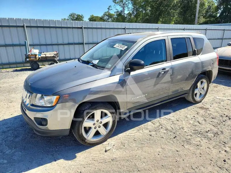 2013 Jeep COMPASS фото