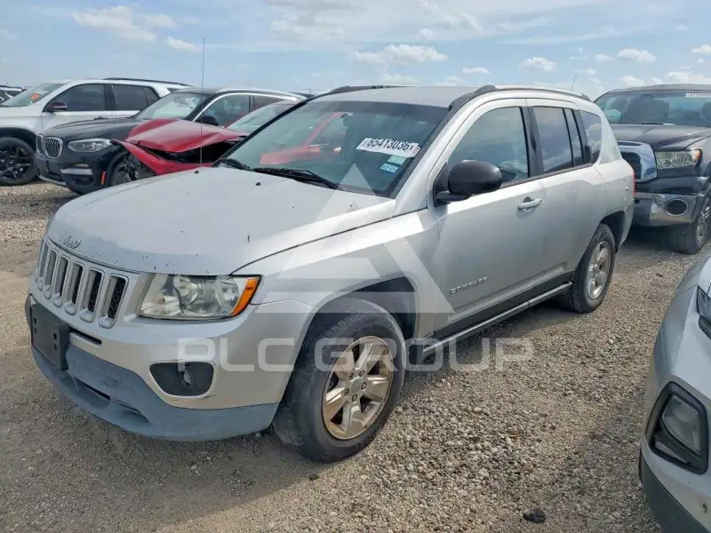 2013 Jeep COMPASS фото