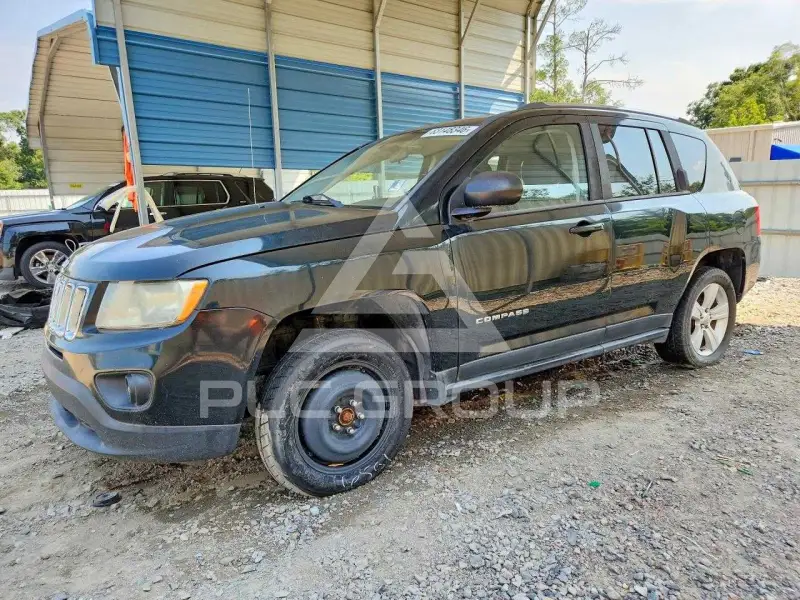2013 Jeep COMPASS photo