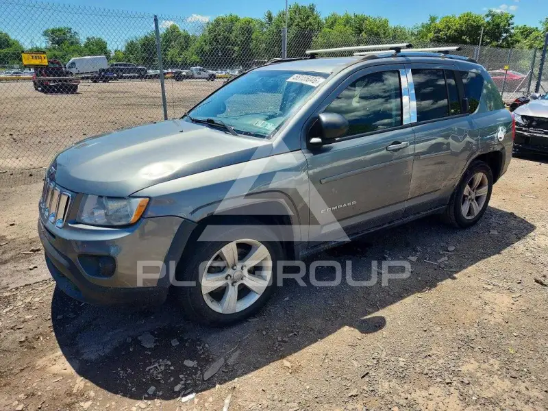 2013 Jeep COMPASS фото