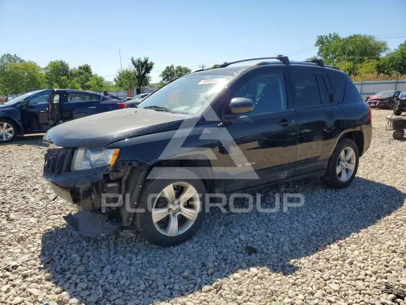 2013 Jeep COMPASS фото