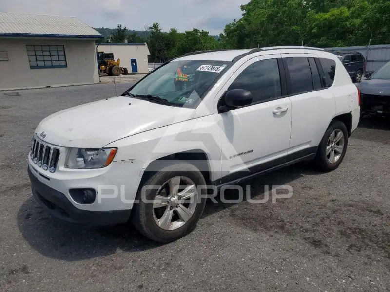 2013 Jeep COMPASS фото