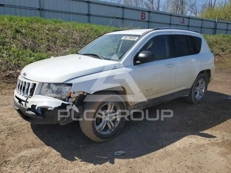 2013 Jeep COMPASS фото