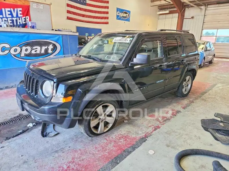 2013 Jeep PATRIOT фото
