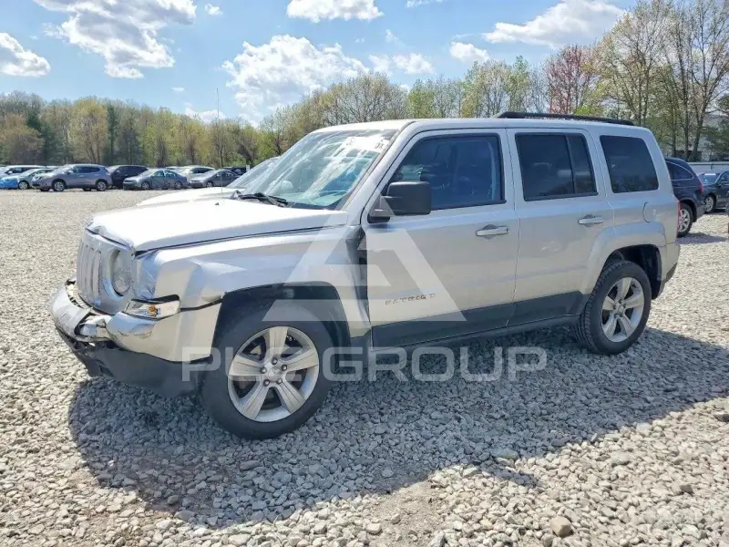 2013 Jeep PATRIOT фото