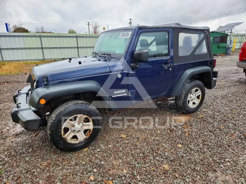 2013 Jeep WRANGLER фото