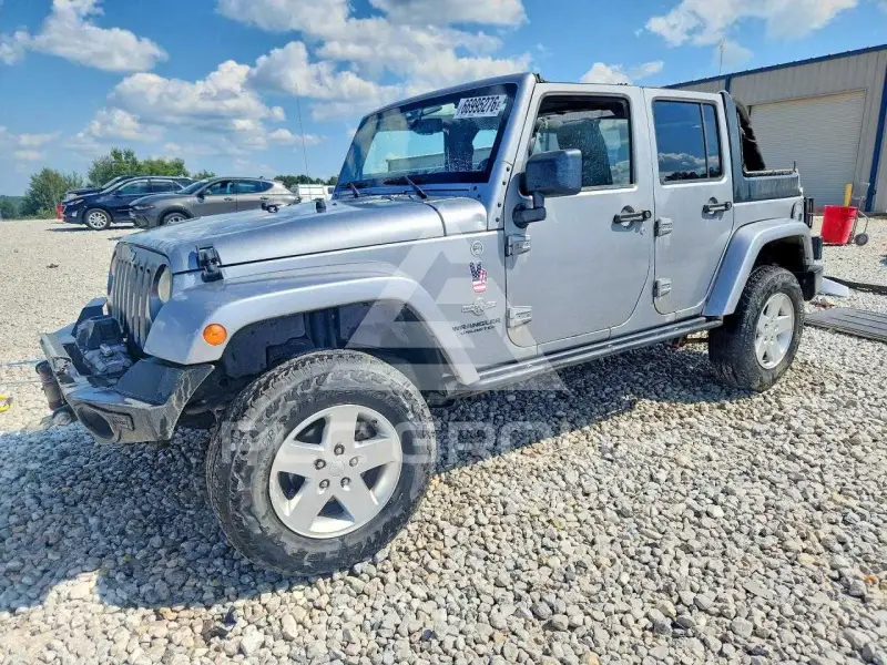 2013 Jeep WRANGLER фото
