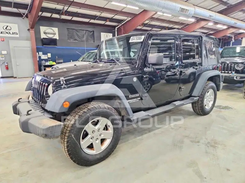 2013 Jeep WRANGLER фото