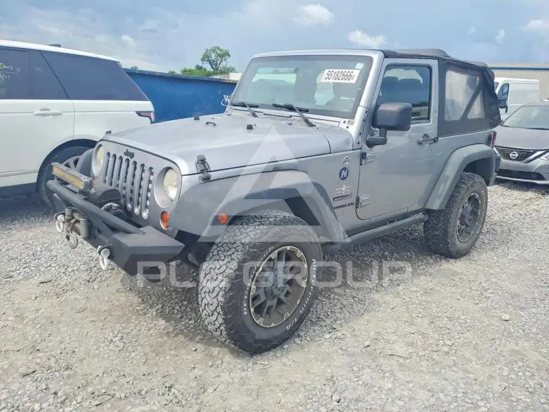 2013 Jeep WRANGLER фото