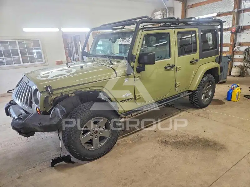 2013 Jeep WRANGLER фото