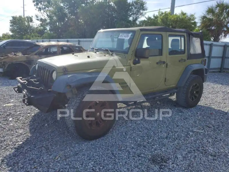 2013 Jeep WRANGLER фото