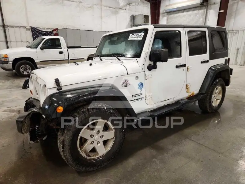 2013 Jeep WRANGLER фото