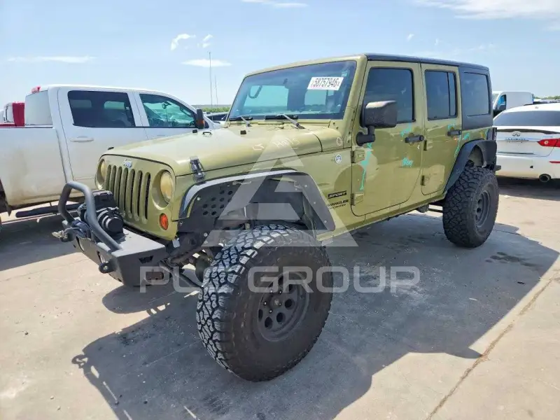 2013 Jeep WRANGLER фото