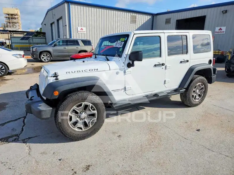 2013 Jeep WRANGLER фото