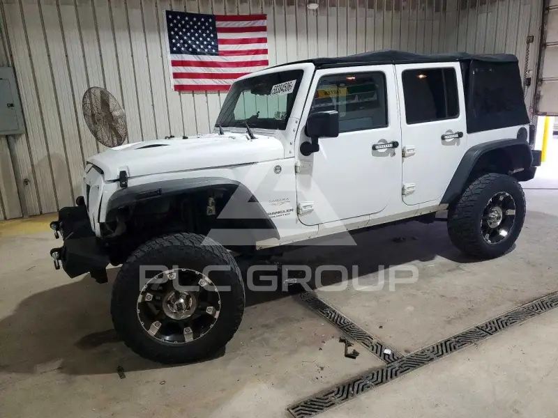 2013 Jeep WRANGLER фото