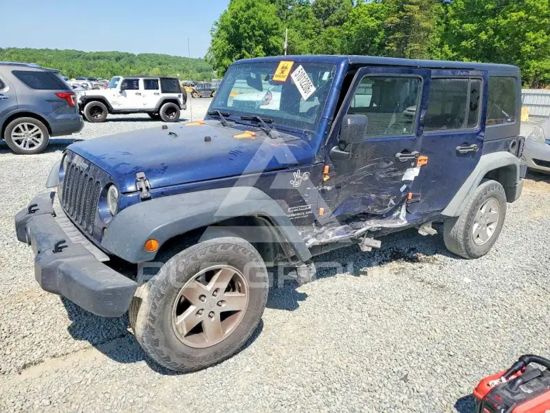 2013 Jeep WRANGLER фото