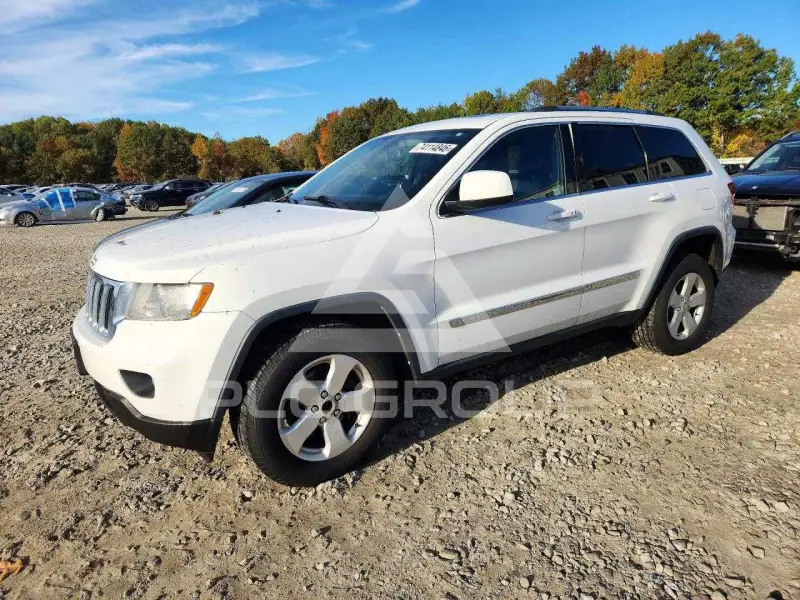 2013 Jeep CHEROKEE фото