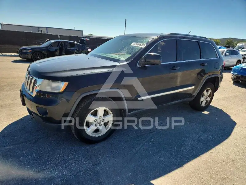 2013 Jeep CHEROKEE photo