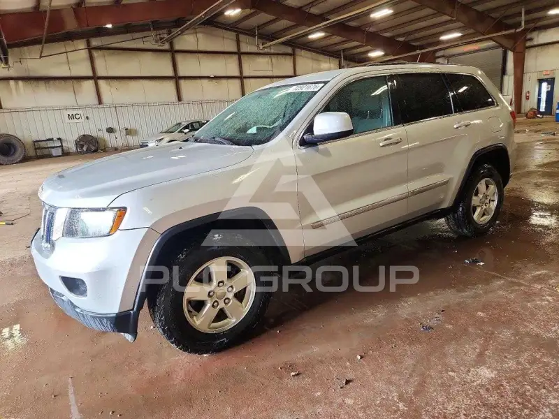 2013 Jeep CHEROKEE photo